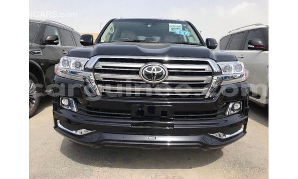 Acheter Import Voiture Toyota Land Cruiser Noir à Import - Dubai, Conakry Acheter Import Voiture Toyota Land Cruiser Noir à Import - Dubai, Conakry