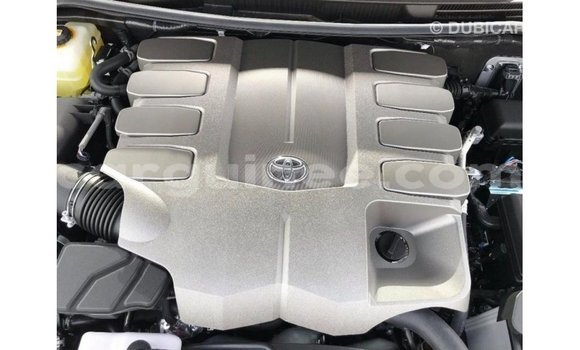 Acheter Import Voiture Toyota Land Cruiser Noir à Import - Dubai, Conakry Acheter Import Voiture Toyota Land Cruiser Noir à Import - Dubai, Conakry