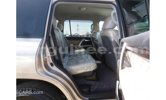 Buy Import Toyota Land Cruiser Other Car in Import - Dubai in Conakry Buy Import Toyota Land Cruiser Other Car in Import - Dubai in Conakry
