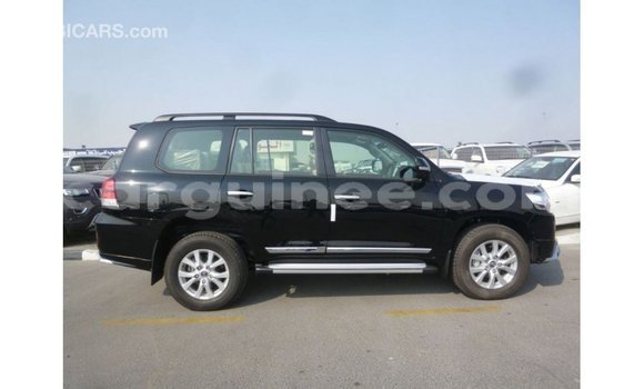 Buy Import Toyota Land Cruiser Black Car in Import - Dubai in Conakry Buy Import Toyota Land Cruiser Black Car in Import - Dubai in Conakry