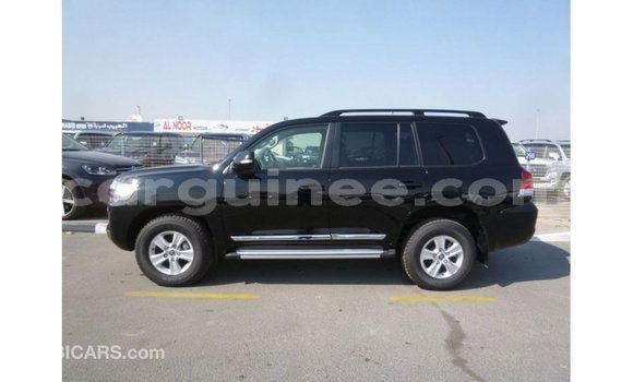 Buy Import Toyota Land Cruiser Black Car in Import - Dubai in Conakry Buy Import Toyota Land Cruiser Black Car in Import - Dubai in Conakry