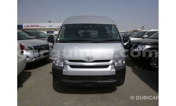 Acheter Import Voiture Toyota Hiace Autre à Import - Dubai, Conakry Acheter Import Voiture Toyota Hiace Autre à Import - Dubai, Conakry
