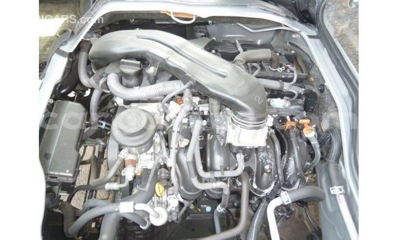 Acheter Import Voiture Toyota Hiace Autre à Import - Dubai, Conakry Acheter Import Voiture Toyota Hiace Autre à Import - Dubai, Conakry