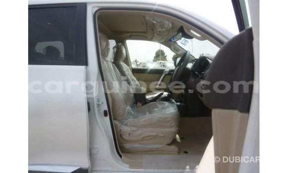 Buy Import Toyota Prado White Car in Import - Dubai in Conakry Buy Import Toyota Prado White Car in Import - Dubai in Conakry