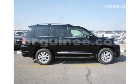 Buy Import Toyota Land Cruiser Black Car in Import - Dubai in Conakry Buy Import Toyota Land Cruiser Black Car in Import - Dubai in Conakry