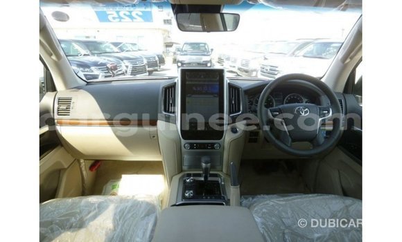 Buy Import Toyota Land Cruiser Brown Car in Import - Dubai in Conakry Buy Import Toyota Land Cruiser Brown Car in Import - Dubai in Conakry