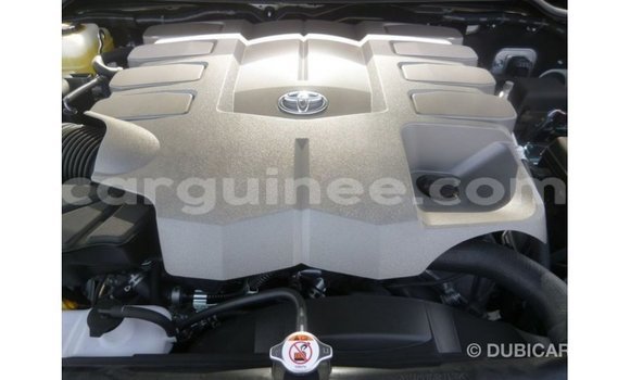 Buy Import Toyota Land Cruiser White Car in Import - Dubai in Conakry Buy Import Toyota Land Cruiser White Car in Import - Dubai in Conakry