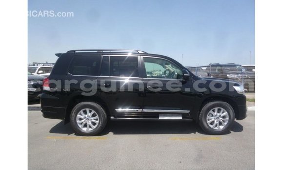 Buy Import Toyota Land Cruiser Black Car in Import - Dubai in Conakry Buy Import Toyota Land Cruiser Black Car in Import - Dubai in Conakry