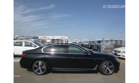 Acheter Import Voiture BMW X1 Noir à Import - Dubai, Conakry Acheter Import Voiture BMW X1 Noir à Import - Dubai, Conakry