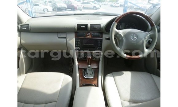 Buy Import Mercedes-Benz 190 Blue Car in Import - Dubai in Conakry Buy Import Mercedes-Benz 190 Blue Car in Import - Dubai in Conakry
