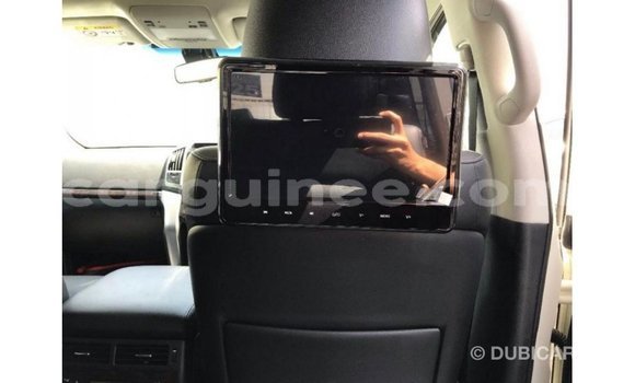 Buy Import Toyota Land Cruiser White Car in Import - Dubai in Conakry Buy Import Toyota Land Cruiser White Car in Import - Dubai in Conakry