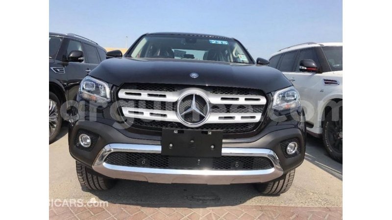 Big with watermark mercedes benz 250 conakry import dubai 4639