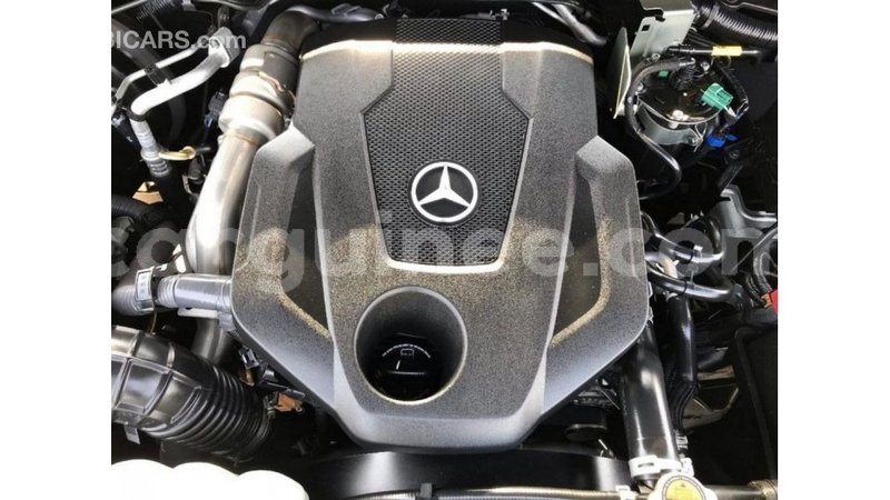 Big with watermark mercedes benz 250 conakry import dubai 4639