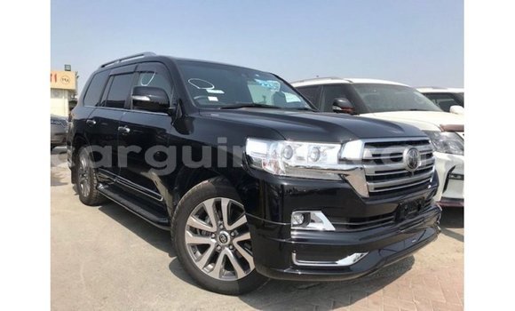 Acheter Import Voiture Toyota Land Cruiser Noir à Import - Dubai, Conakry Acheter Import Voiture Toyota Land Cruiser Noir à Import - Dubai, Conakry