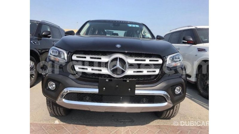 Big with watermark mercedes benz 250 conakry import dubai 4641