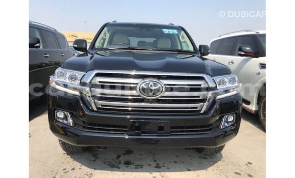 Buy Import Toyota Land Cruiser Black Car in Import - Dubai in Conakry Buy Import Toyota Land Cruiser Black Car in Import - Dubai in Conakry
