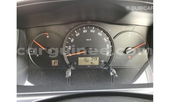 Acheter Import Voiture Toyota Hiace Blanc à Import - Dubai, Conakry Acheter Import Voiture Toyota Hiace Blanc à Import - Dubai, Conakry