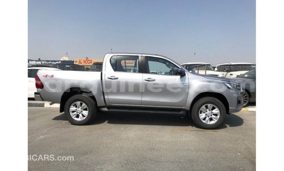 Buy Import Toyota Hilux Other Car in Import - Dubai in Conakry Buy Import Toyota Hilux Other Car in Import - Dubai in Conakry