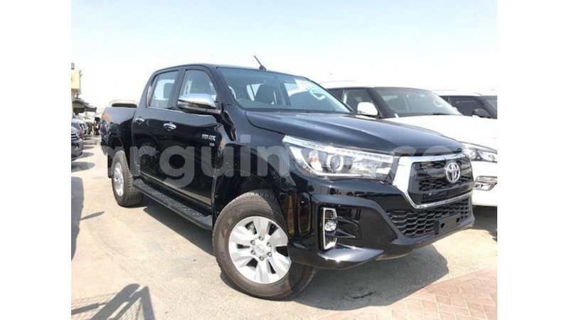 Big with watermark toyota hilux conakry import dubai 4648