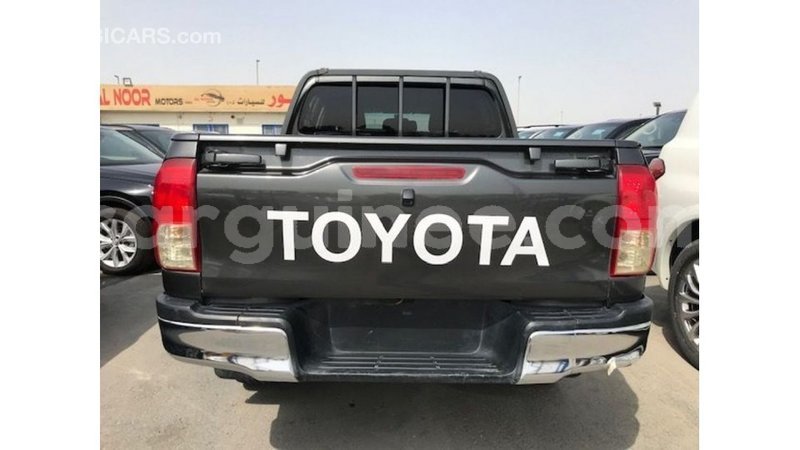 Big with watermark toyota hilux conakry import dubai 4651