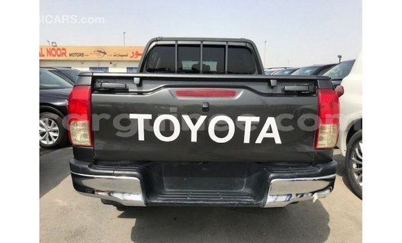 Buy Import Toyota Hilux Black Car in Import - Dubai in Conakry Buy Import Toyota Hilux Black Car in Import - Dubai in Conakry