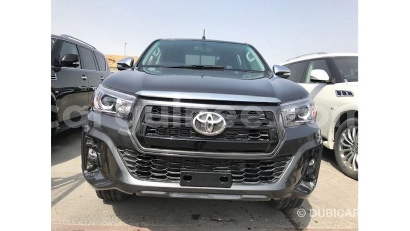 Big with watermark toyota hilux conakry import dubai 4651