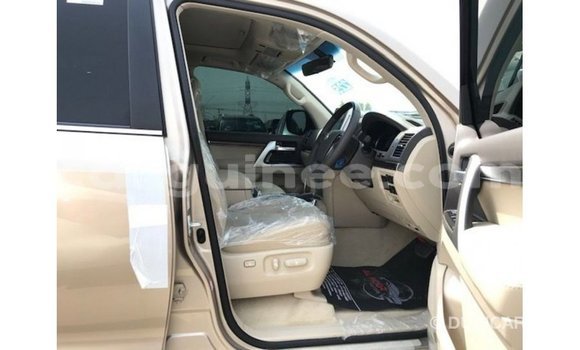 Buy Import Toyota Land Cruiser Other Car in Import - Dubai in Conakry Buy Import Toyota Land Cruiser Other Car in Import - Dubai in Conakry