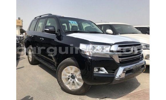 Buy Import Toyota Land Cruiser Black Car in Import - Dubai in Conakry Buy Import Toyota Land Cruiser Black Car in Import - Dubai in Conakry