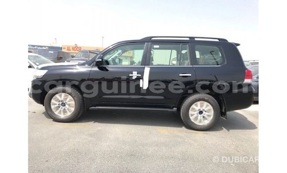 Buy Import Toyota Land Cruiser Black Car in Import - Dubai in Conakry Buy Import Toyota Land Cruiser Black Car in Import - Dubai in Conakry
