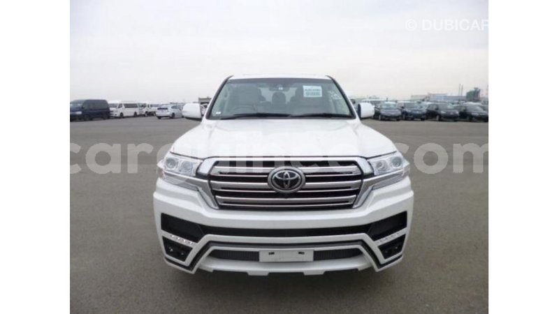 Big with watermark toyota land cruiser conakry import dubai 4656