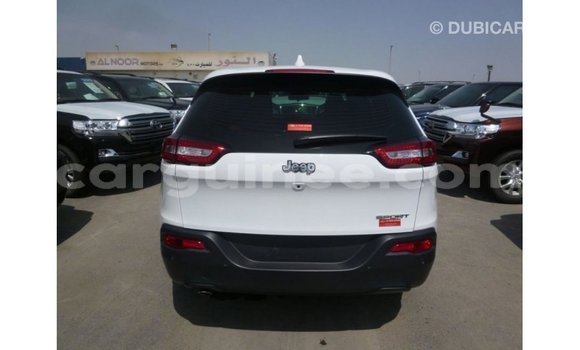 Buy Import Jeep Cherokee White Car in Import - Dubai in Conakry Buy Import Jeep Cherokee White Car in Import - Dubai in Conakry