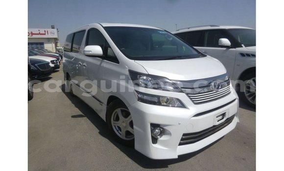 Buy Import Toyota Vellfire White Car in Import - Dubai in Conakry Buy Import Toyota Vellfire White Car in Import - Dubai in Conakry