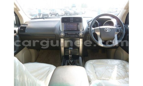 Acheter Import Voiture Toyota Prado Bleu à Import - Dubai, Conakry Acheter Import Voiture Toyota Prado Bleu à Import - Dubai, Conakry