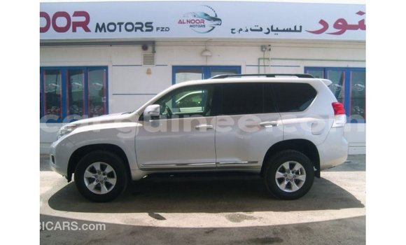 Acheter Import Voiture Toyota Prado Autre à Import - Dubai, Conakry Acheter Import Voiture Toyota Prado Autre à Import - Dubai, Conakry