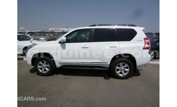Buy Import Toyota Prado White Car in Import - Dubai in Conakry Buy Import Toyota Prado White Car in Import - Dubai in Conakry