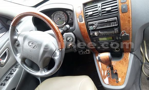 Buy Used Hyundai Tucson Silver Car in Conakry in Conakry Buy Used Hyundai Tucson Silver Car in Conakry in Conakry