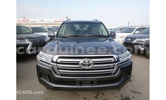 Buy Import Toyota Land Cruiser Other Car in Import - Dubai in Conakry Buy Import Toyota Land Cruiser Other Car in Import - Dubai in Conakry