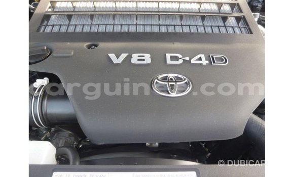 Buy Import Toyota Land Cruiser Other Car in Import - Dubai in Conakry Buy Import Toyota Land Cruiser Other Car in Import - Dubai in Conakry