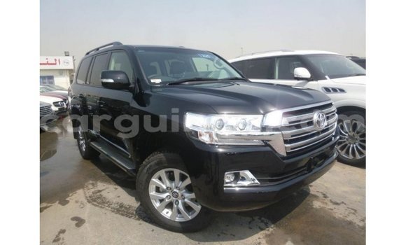 Buy Import Toyota Land Cruiser Black Car in Import - Dubai in Conakry Buy Import Toyota Land Cruiser Black Car in Import - Dubai in Conakry