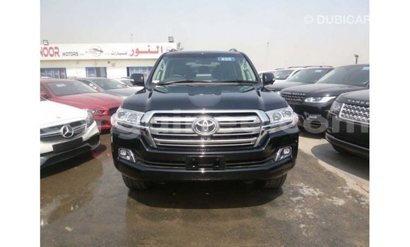 Buy Import Toyota Land Cruiser Black Car in Import - Dubai in Conakry Buy Import Toyota Land Cruiser Black Car in Import - Dubai in Conakry