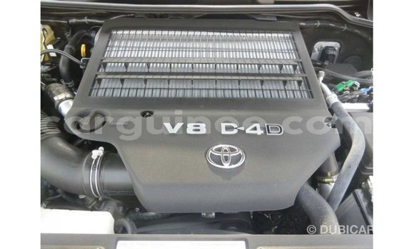 Buy Import Toyota Land Cruiser Black Car in Import - Dubai in Conakry Buy Import Toyota Land Cruiser Black Car in Import - Dubai in Conakry