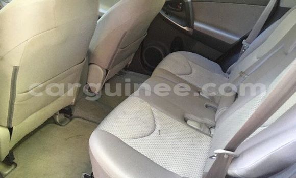 Buy Used Toyota RAV4 Red Car in Conakry in Conakry Buy Used Toyota RAV4 Red Car in Conakry in Conakry