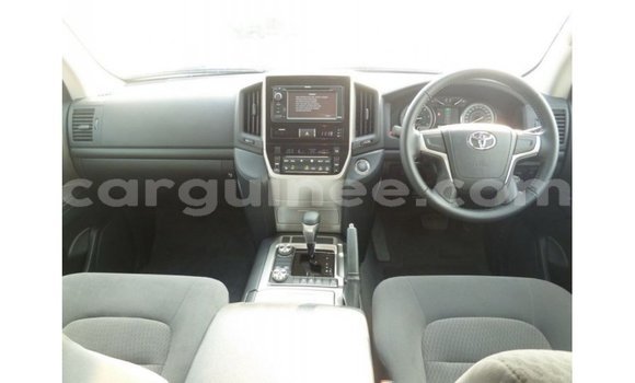 Buy Import Toyota Land Cruiser Black Car in Import - Dubai in Conakry Buy Import Toyota Land Cruiser Black Car in Import - Dubai in Conakry