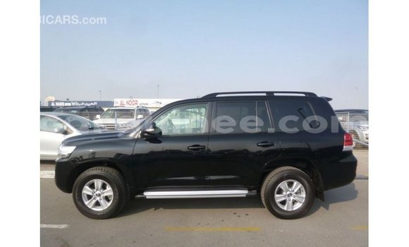 Buy Import Toyota Land Cruiser Black Car in Import - Dubai in Conakry Buy Import Toyota Land Cruiser Black Car in Import - Dubai in Conakry