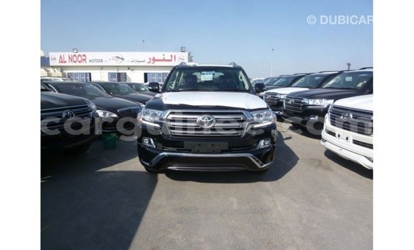 Buy Import Toyota Land Cruiser Black Car in Import - Dubai in Conakry Buy Import Toyota Land Cruiser Black Car in Import - Dubai in Conakry