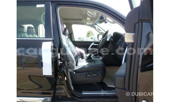 Buy Import Toyota Land Cruiser Black Car in Import - Dubai in Conakry Buy Import Toyota Land Cruiser Black Car in Import - Dubai in Conakry
