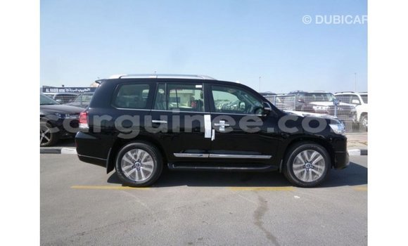 Buy Import Toyota Land Cruiser Black Car in Import - Dubai in Conakry Buy Import Toyota Land Cruiser Black Car in Import - Dubai in Conakry