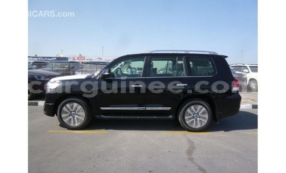 Buy Import Toyota Land Cruiser Black Car in Import - Dubai in Conakry Buy Import Toyota Land Cruiser Black Car in Import - Dubai in Conakry