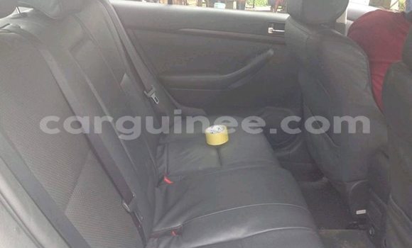 Buy Used Toyota Avensis Silver Car in Conakry in Conakry Buy Used Toyota Avensis Silver Car in Conakry in Conakry