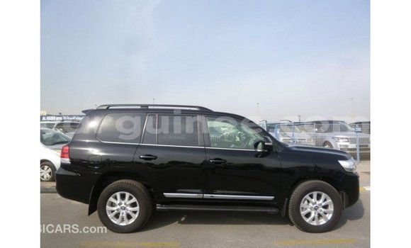 Buy Import Toyota Land Cruiser Black Car in Import - Dubai in Conakry Buy Import Toyota Land Cruiser Black Car in Import - Dubai in Conakry